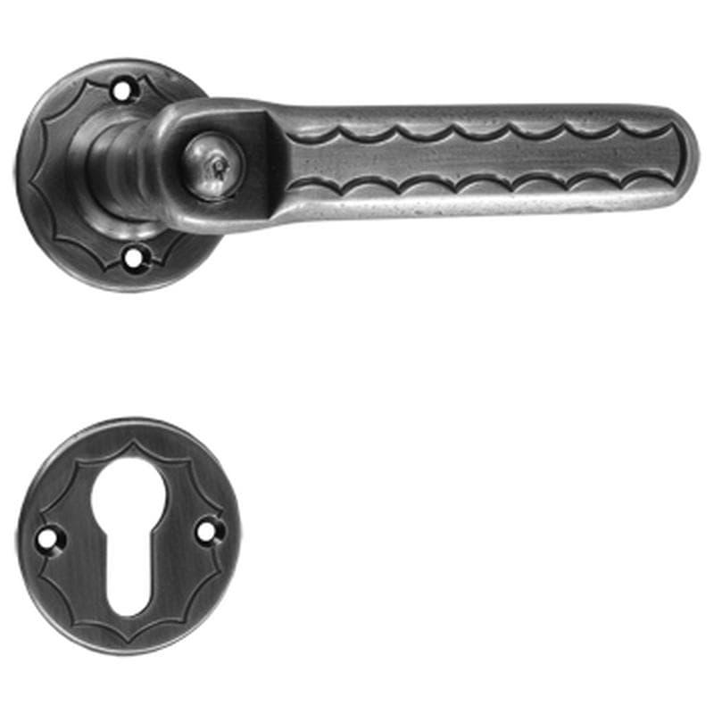 Maniglia con rosetta e bocchetta in Ferro - Immagine 1