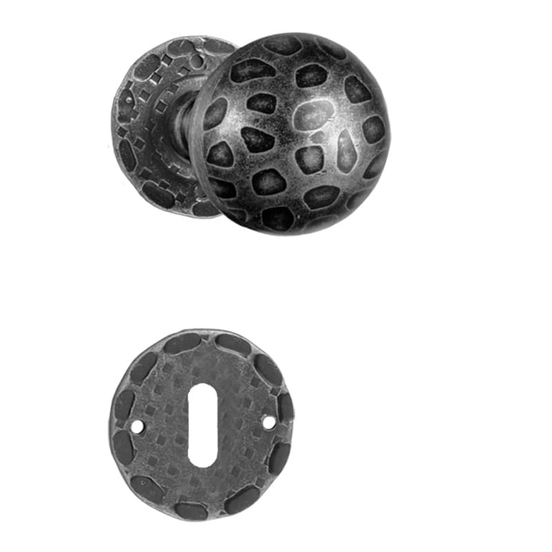 Pomolo decentrato girevole con rosetta e bocchetta in Ferro - Immagine 1